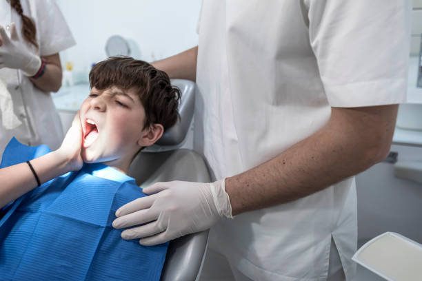 Best Emergency Gum Treatment in Elsa, TX